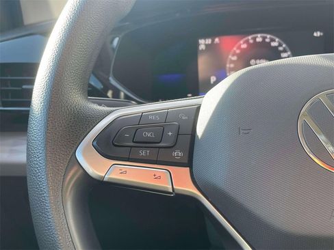 Used 2022 Volkswagen Taos S image 19