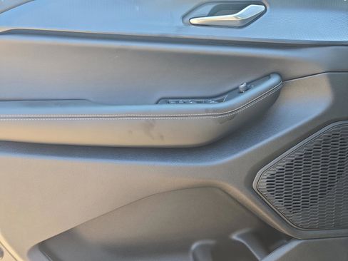 New 2025 Jeep Grand Cherokee Laredo image 17