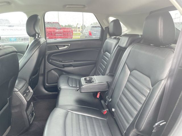 Used 2015 Ford Edge SEL w/ Equipment Group 201A FWD image 12