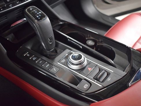 Certified 2022 Maserati Levante Modena image 35