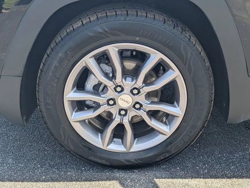 Used 2024 GMC Terrain SLT FWD image 11