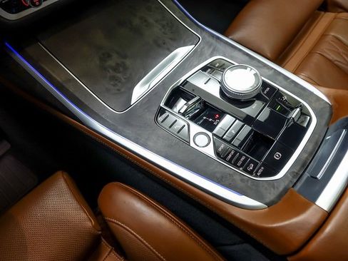 Used 2023 BMW X7 M60i w/ Executive Package image 25