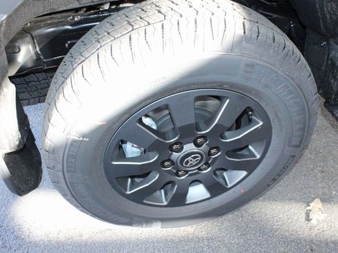 New 2026 Toyota Land Cruiser image 60