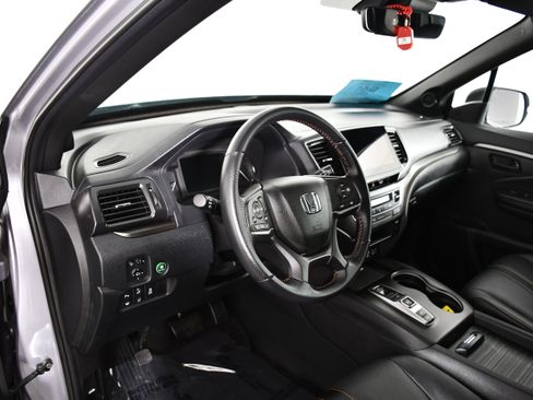 Used 2022 Honda Passport TrailSport image 39