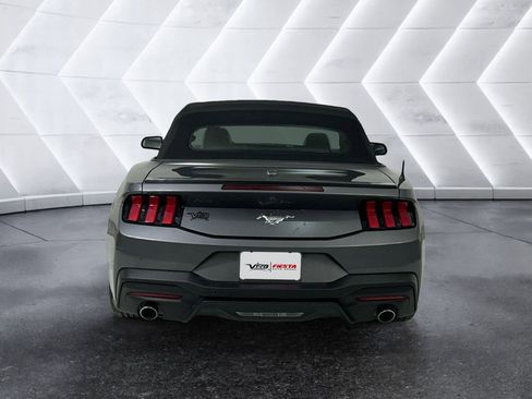 Used 2024 Ford Mustang Premium RWD image 5