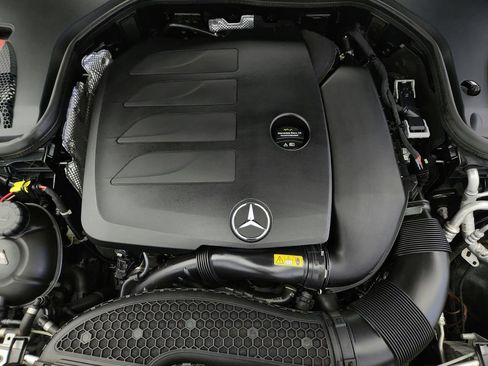Used 2021 Mercedes-Benz E 350 4MATIC Sedan image 39