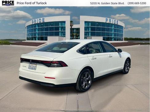 Used 2023 Honda Accord EX image 5