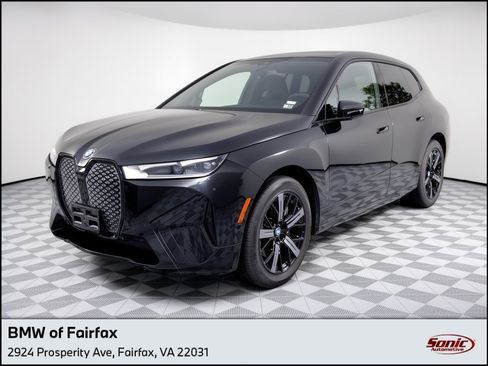 Used 2024 BMW iX xDrive50 w/ Sport Package AWD/4WD image 1