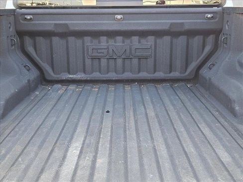 Used 2023 GMC Canyon AT4 w/ AT4 Premium Package AWD/4WD image 6