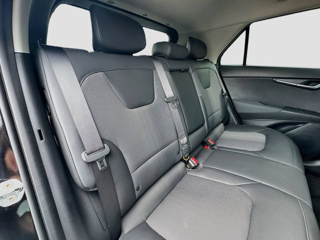 Certified 2023 Kia Niro Wind w/ Wind Preserve Package FWD image 30
