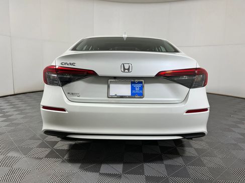 Used 2023 Honda Civic EX image 8