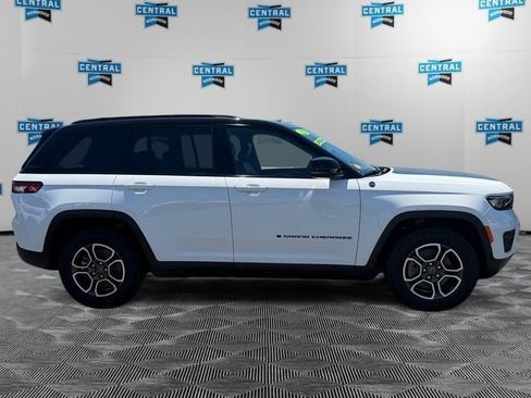 Used 2022 Jeep Grand Cherokee Trailhawk AWD/4WD image 7