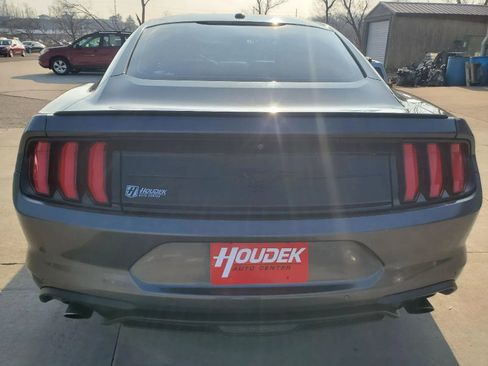 Used 2019 Ford Mustang Coupe w/ Equipment Group 101A image 5