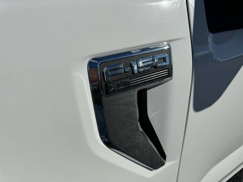 Used 2022 Ford F150 XLT w/ Trailer Tow Package AWD/4WD image 13