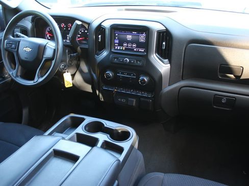 Used 2021 Chevrolet Silverado 1500 Custom w/ LPO, Dark Essentials Package RWD image 17