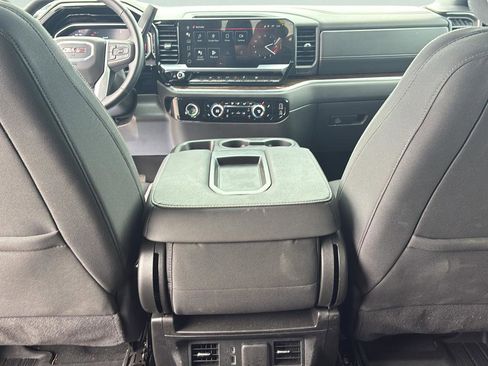 Used 2024 GMC Sierra 1500 Elevation w/ LPO, Elevation Black Package AWD/4WD image 26