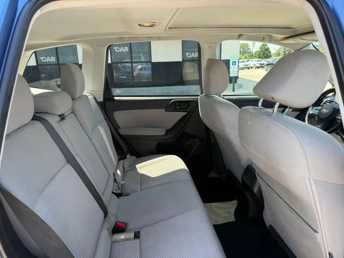 Used 2015 Subaru Forester 2.5i Premium w/ All-Weather Package AWD/4WD image 20