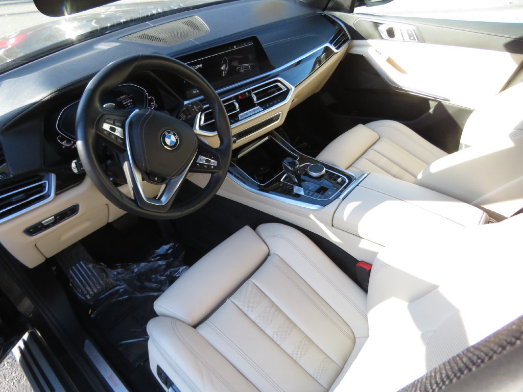 Used 2021 BMW X5 xDrive45e w/ Convenience Package AWD/4WD image 11