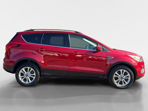 Used 2019 Ford Escape SEL image 6