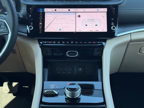 New 2026 Jeep Grand Cherokee Limited w/ Limited Altitude Package image 18