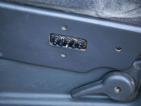 Used 2003 GMC Sierra 1500 SLE RWD image 30