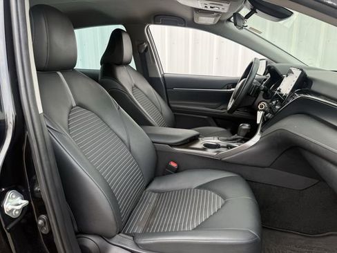 Used 2022 Toyota Camry SE FWD image 26