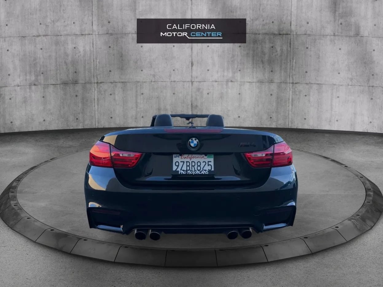 Used 2015 BMW M4 Convertible w/ Executive Package RWD image 6