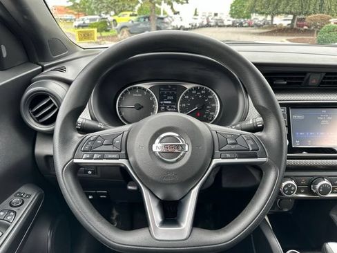 Used 2020 Nissan Kicks S FWD image 25