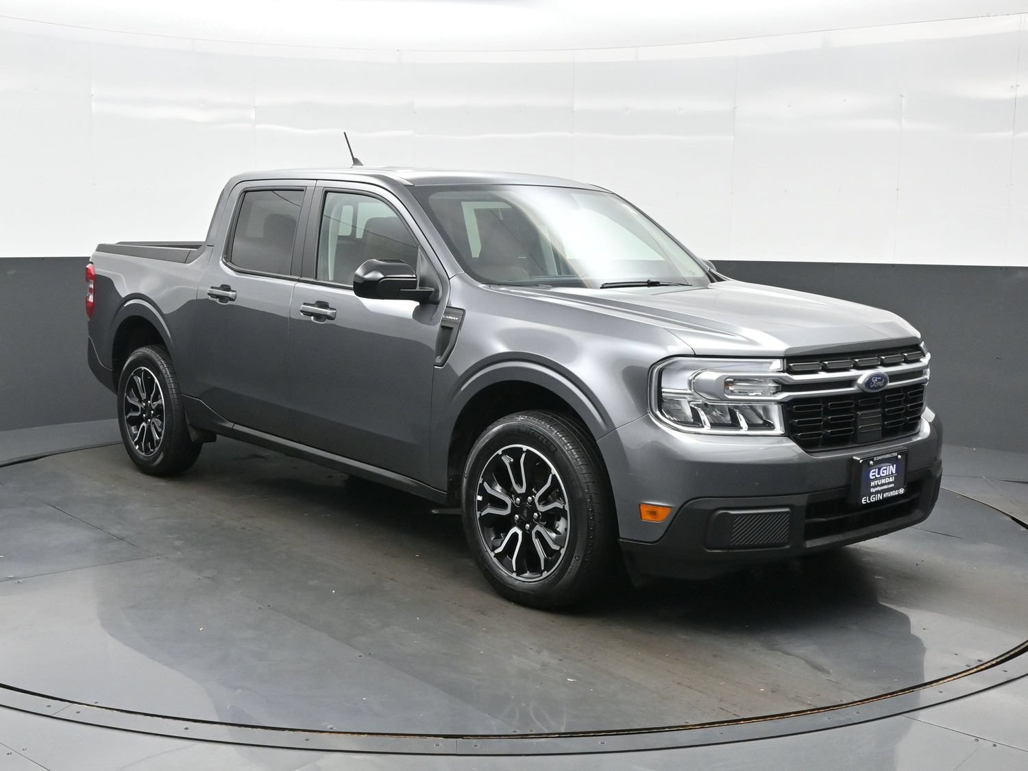 Used 2024 Ford Maverick Lariat FWD image 8