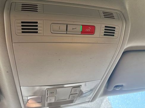 Used 2023 Volkswagen Taos S FWD image 12