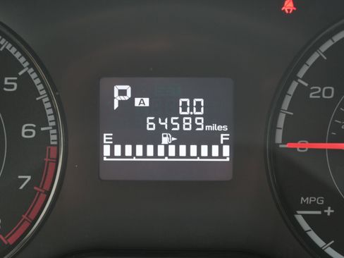 Used 2019 Subaru Crosstrek 2.0i image 16