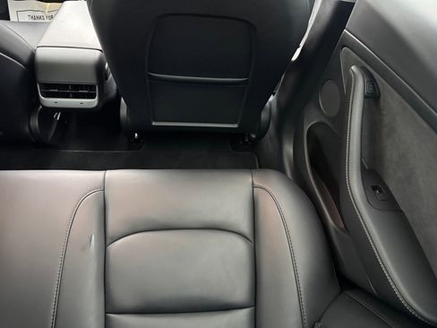 Used 2023 Tesla Model 3 Performance image 24