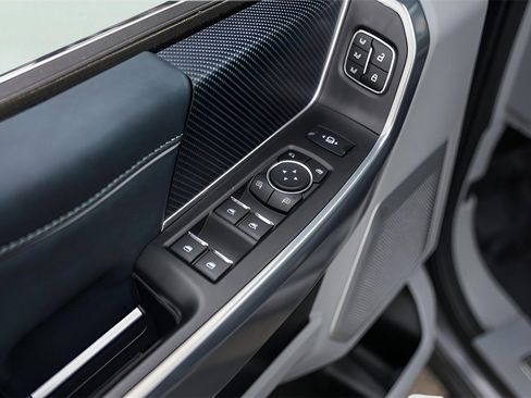 Used 2024 Ford F250 Limited w/ FX4 Off-Road Package image 29