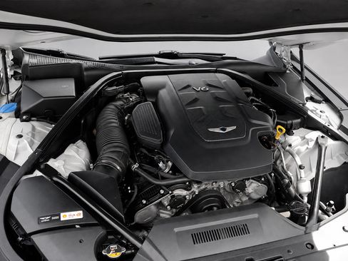 Used 2018 Genesis G80 3.8 RWD image 44