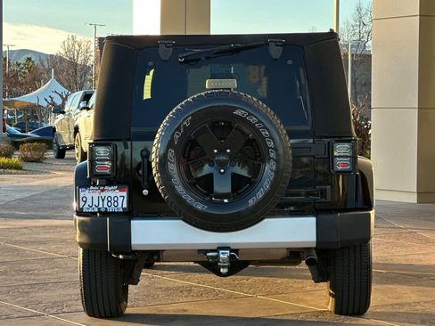 Used 2011 Jeep Wrangler Unlimited Sahara w/ Dual Top Group image 5