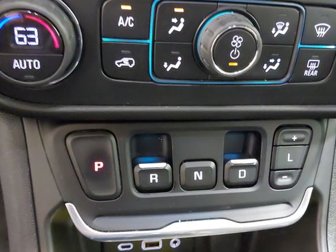 Used 2019 GMC Terrain Denali AWD/4WD image 21