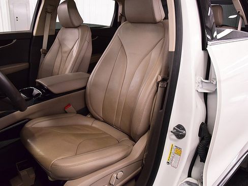 Used 2022 Lincoln Nautilus Reserve image 28