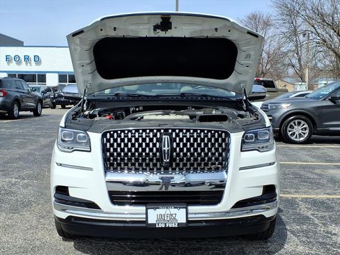 Used 2024 Lincoln Navigator Black Label image 35
