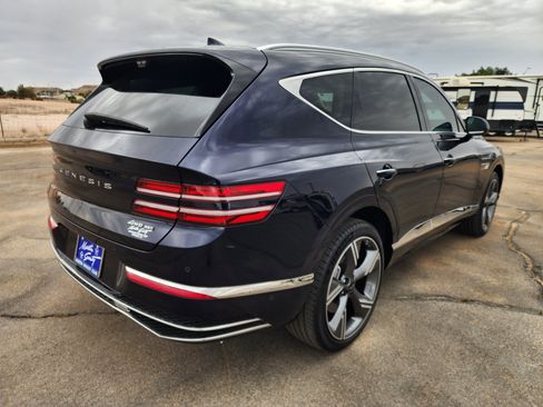 Used 2025 Genesis GV80 3.5T Prestige AWD/4WD image 5