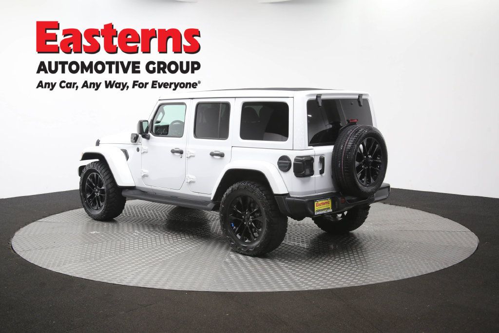 Used 2022 Jeep Wrangler Unlimited Sahara w/ Cold Weather Group AWD/4WD image 66