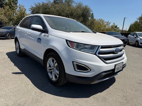 Used 2018 Ford Edge SEL w/ Equipment Group 201A FWD image 7