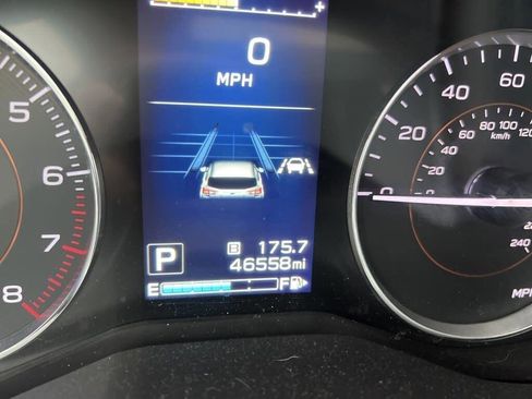 Used 2019 Subaru Crosstrek 2.0i Limited w/ Moonroof Package w/Navigation image 9