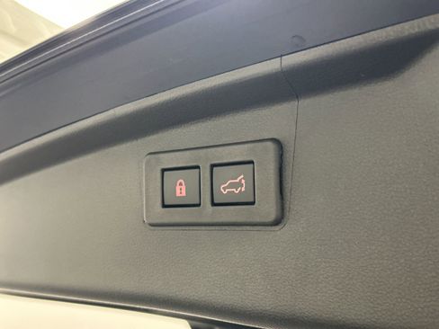 Used 2025 Subaru Outback Onyx Edition image 9