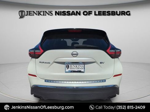 Certified 2024 Nissan Murano SV image 7