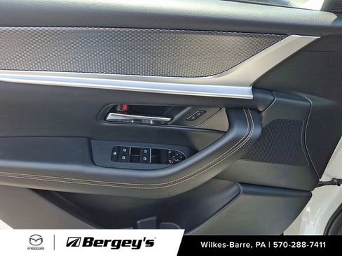 Certified 2024 MAZDA CX-90 Plug-In Hybrid w/ Premium Pkg AWD/4WD image 16