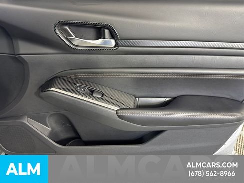 Used 2022 Nissan Altima 2.0 SR image 16