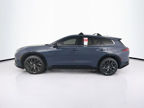 New 2026 Toyota Crown Signia AWD/4WD image 5