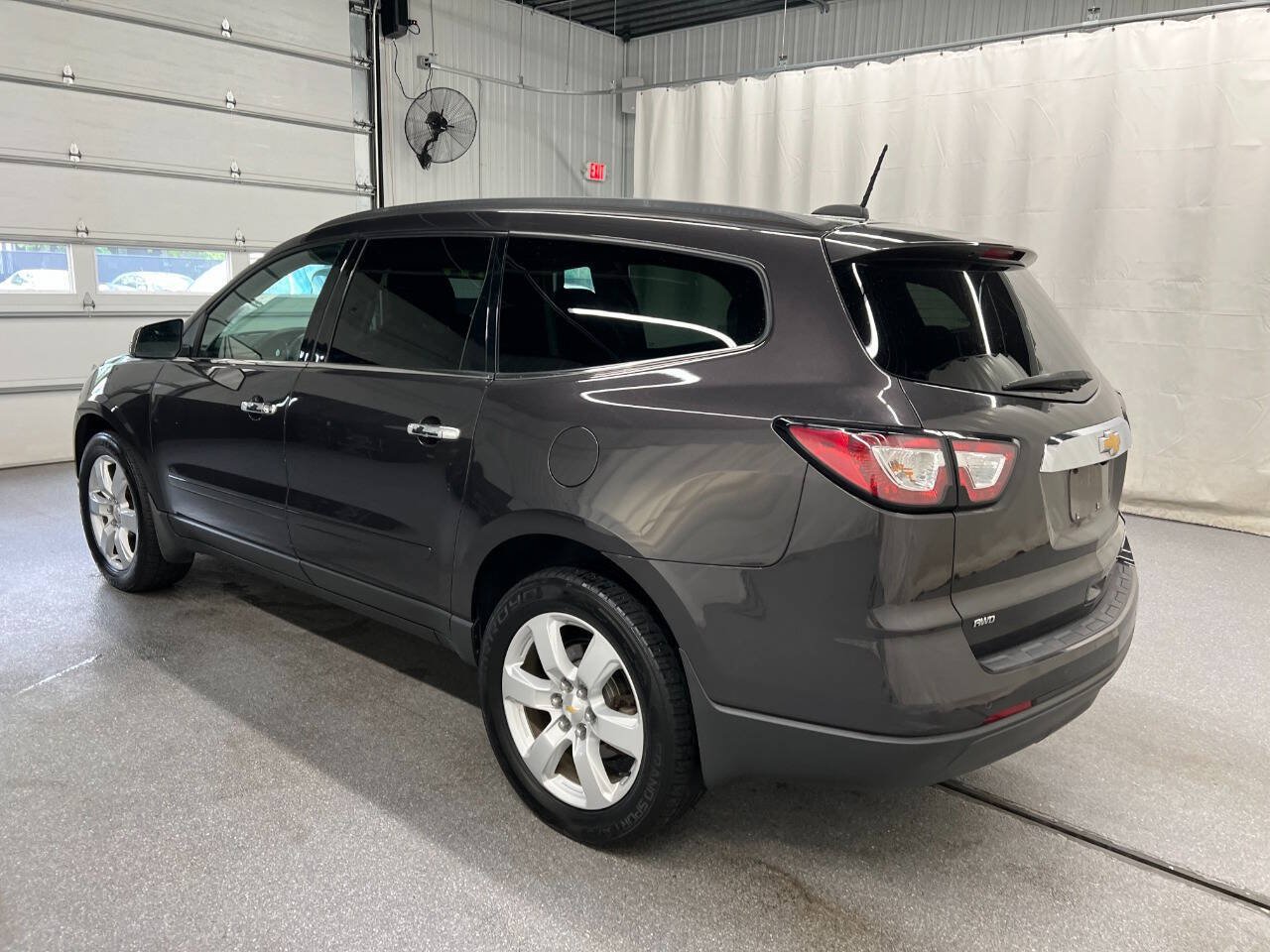 Used 2016 Chevrolet Traverse LT w/ Style and Technology Package AWD/4WD image 6