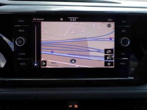 Used 2022 Volkswagen Taos SEL AWD/4WD image 22