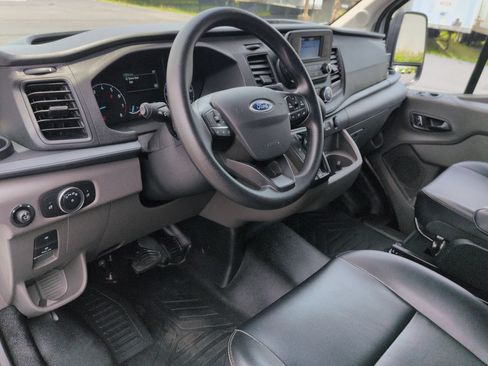 Used 2025 Ford Transit 250 148 High Roof Extended w/ Load Area Protection Package RWD image 10
